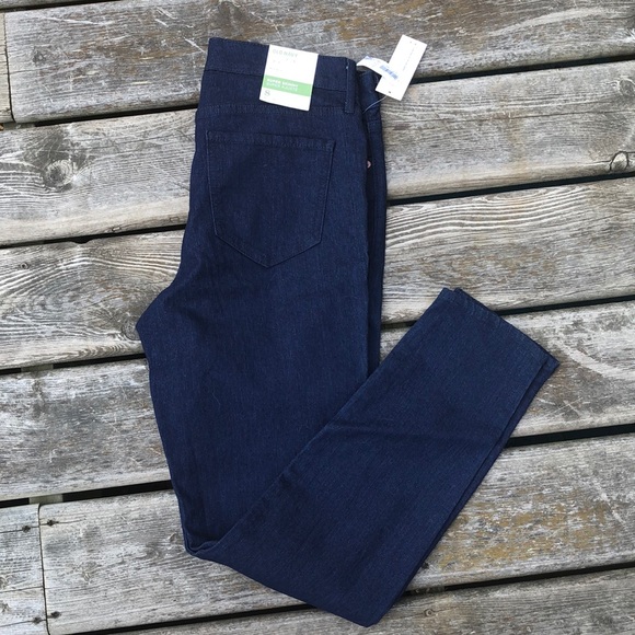 NWT Dark wash Old Navy Super Skinny Mid Rise 8 - Picture 1 of 6